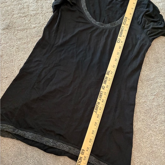 Lululemon Top - Picture 6 of 6